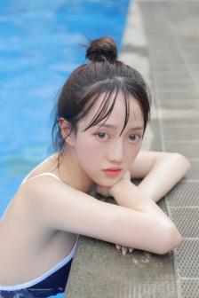 我是爸爸的女人中字头
